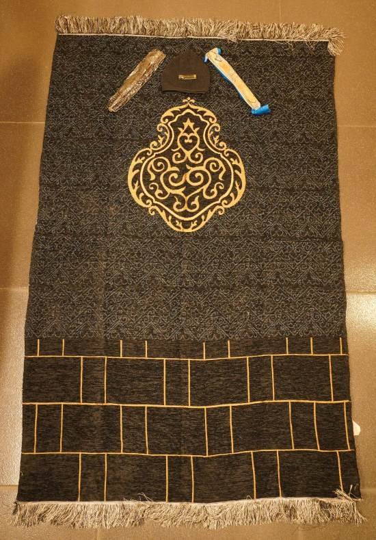 Kaaba Shaped Round Box Jaynamaj Package - Image 3